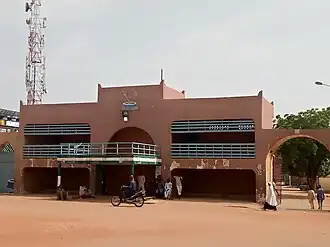 Daura