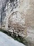 Enceinte Nord, trace des anciennes ouvertures.