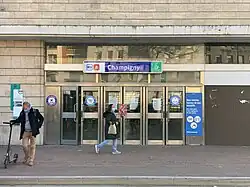L'accès no&nbsp;1 « Place de la Gare ».