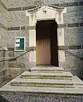 entrée latérale