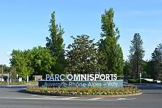 Entrée du parc omnisports Pierre-Coulon