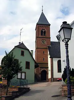L'église simultanée Saint-Léonard.