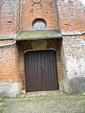 Porche du clocher, daté de 1829.