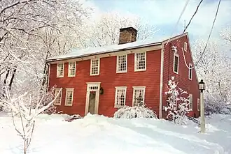Ephraim Hawley House&nbsp;(en) construite vers 1670-1690 à Nichols (Connecticut).