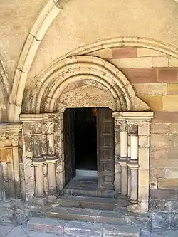 La porte des dames.