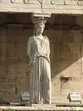 Cariatide ionique de l'Érechthéion, Athènes.