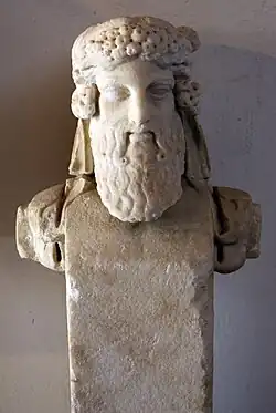 Buste de Dionysos dans le temple de Liber Pater du forum, Ier siècle après J.-C. Collections du Museo archeologico nazionale (Cosa).