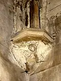 Bas-côté sud, 2e&nbsp;travée, cul-de-lampe dans l'angle sud-est.