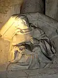Cul-de-lampe au sud.
