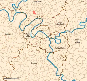 Position dans la grande couronne parisienne.