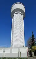 Le château d'eau.