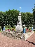 Le monument aux morts.