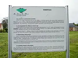 Panneau informatif.