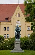 Statue de Louis IX, duc de Bavière, Dreifaltigkeitsplatz.