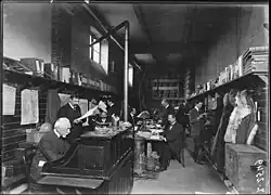 Bureau provisoire dans les caves Pommery.
