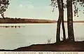 L'étang d'Ouée au début du XXe&nbsp;siècle (carte postale colorisée).