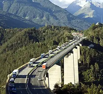 Les photos du pont sur Commons