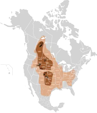 Carte du déclin de la population et de la répartition du bison jusqu'en 1889 d'après le travail de William Hornaday.  Répartition précoloniale Répartition en 1870 Répartition en 1889.
