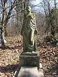 Tombe de la précédente au cimetière national de Fiumei út