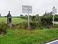 Chapelle Sts Léonard et Courgon, sur la D220