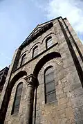 Contreforts reliés à l'aide d'arceaux, Notre-Dame-du-Port.