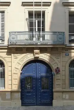 Le n°14.