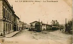 Tramway, de la ligne « 5 », aux Trois-Renards à Tassin-la-Demi-Lune