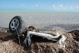 Restes d'une voiture sur le côté de l'Overseas Highway, après Irma, le 10 octobre 2017.