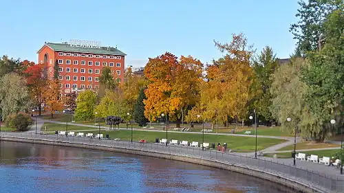 Le  parc des rapides.