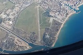 Vue d'avion de l'ancien aéroport de Fréjus - St.Raphaël en 2019