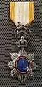 Modèle de croix de chevalier décernée entre 1899 et 1948