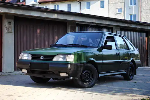 FSO Polonez Caro.