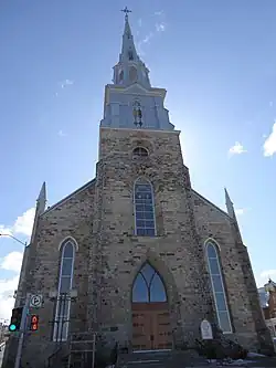 La façade.