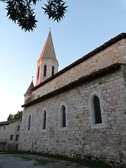 La façade Sud de l'église.