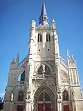 Façade de l'église.