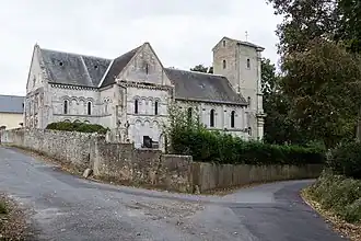 L'église Saint-Pierre.