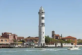 Le Faro.