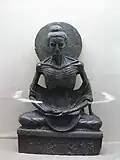 Buddha ascète (l'ascèse de Siddharta), schiste, IIe - IIIe siècle. Site de Sikri. Hadda. Art du Gandhara. Musée de Lahore