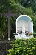 Petit oratoire (ti bondié) Notre Dame de Fatima à la Grande Chaloupe.