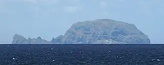 Fatu Huku vue depuis les abords de Hiva Oa.