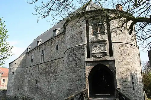 Le château fort (XIVe&nbsp;siècle).
