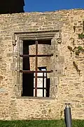 Croisée de la salle basse du Petit Logis.