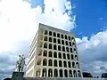 Bâtiment du siège de Fendi à Rome.