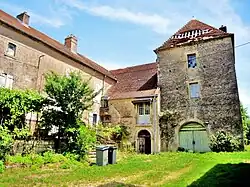 Bâtiments de la maison forte.