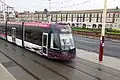 Flexity 2 No 011 à l'arrêt Burlington Road West