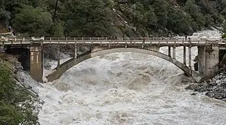 Alerte sur la rivière Yuba au Nevada, en janvier 2017.