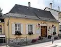 La mairie.