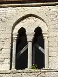Clocher, baie de l'étage de beffroi côté est.