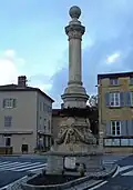 fontaine devant la mairie