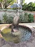 La fontaine.[Laquelle&nbsp;?].